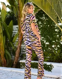 Sienna Beach Shirt - Cabana Animal -Chic Mode Shop ChloeWebcrop80 aec1bf35 d8c6 41dc abf5 e140d8d586cb