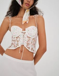 Kyra Crop Top By For Love & Lemons - White -Chic Mode Shop KYRA CROP TOP WHTE 4