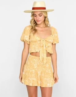 Latte Leaves Set By Summer Haus - Yellow Multi -Chic Mode Shop LATTELEAVES.MULT .3