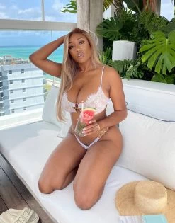 Lexi Lace Bralette Top - White -Chic Mode Shop LEXI LACE BRALETTE LEXI LACE TANGO WHTE 3