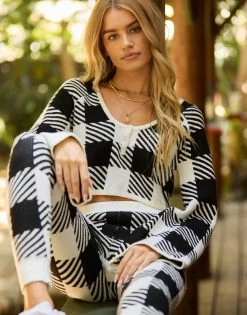 Marlow Jogger - White/Black -Chic Mode Shop MARLOW HENLEY MARLOW JOGGER WHITE BLACK 11 f656488c f687 42c0 82a1 c8b6850c5808