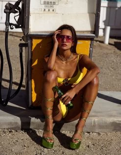 Charlie Bralette Top - Amarillis Yellow 25 Charlie Bralette Top - Amarillis Yellow -Chic Mode Shop MILIPINEIRO DAKOTABRALETTETOP DAKOTASKIMPYBOTTOM5