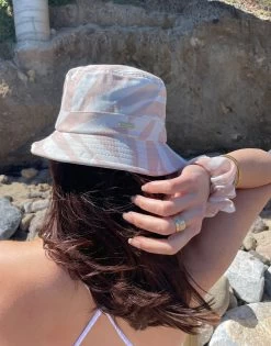 Reese Scrunchie - Nude/Ivory -Chic Mode Shop SCARLETT BUCKET HAT NDIV 1 e9d7fcdc 15b2 4e80 a9c3 ae110329c412